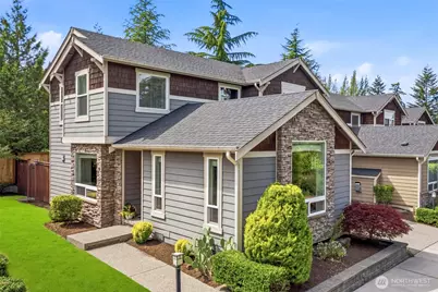 21410 40th Court W, Mountlake Terrace, WA 98043 - Photo 2