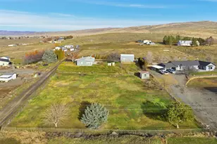 401 Clemans View Rd, Selah, WA 98942 - Photo 12