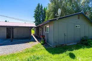 400 N Keller Ave, East Wenatchee, WA 98802 - Photo 2