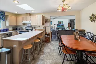 1620 Springfield Ct NE, Olympia, WA 98506 - Photo 8