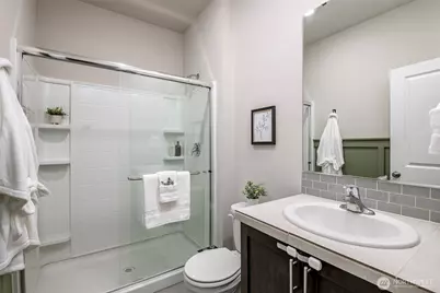 18611 111th Avenue E, Puyallup, WA 98374 - Photo 4
