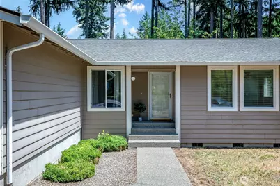 18312 Parkcrest Court SE, Yelm, WA 98597 - Photo 4