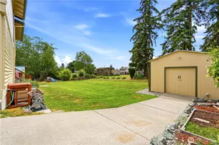 840 Wolverine Pl, Camano Island, WA 98282 - Photo 34