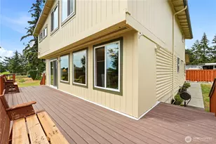 840 Wolverine Pl, Camano Island, WA 98282 - Photo 26