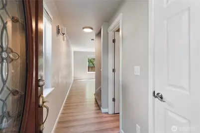 6101 Laguna Lane SE, Lacey, WA 98503 - Photo 4