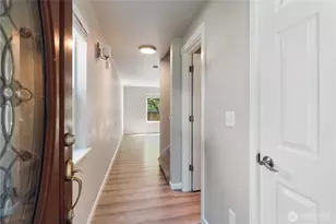 6101 Laguna Ln SE, Lacey, WA 98503 - Photo 4