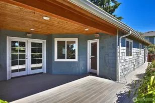 2441 Hillis Dr, Langley, WA 98260 - Photo 8