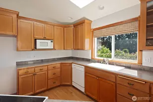 2441 Hillis Dr, Langley, WA 98260 - Photo 22