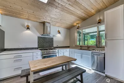 1671 E Sunset Hill Road, Shelton, WA 98584 - Photo 8