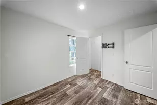 2716 Vantage Ave SW, Olympia, WA 98512 - Photo 24