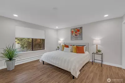 11701 100th Avenue NE #4, Kirkland, WA 98034 - Photo 12