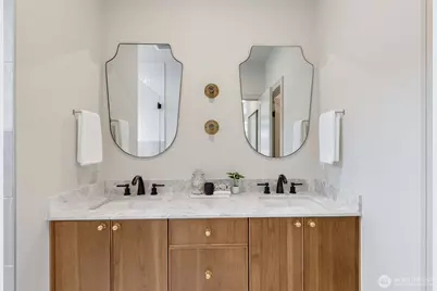 11739 40th Avenue NE #A, Seattle, WA 98125 - Photo 28
