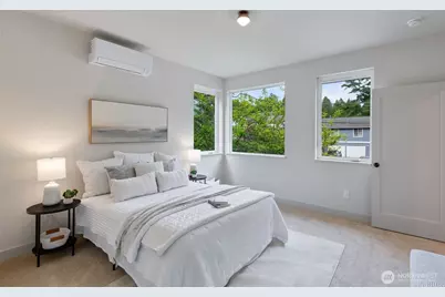 11739 40th Avenue NE #A, Seattle, WA 98125 - Photo 22