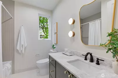 11739 40th Avenue NE #A, Seattle, WA 98125 - Photo 18