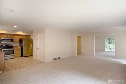 2117 227th Avenue NE, Sammamish, WA 98074 - Photo 18