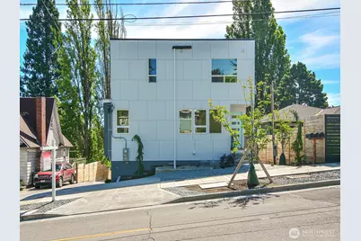 2336 C 23 Avenue S, Seattle, WA 98144 - Photo 2