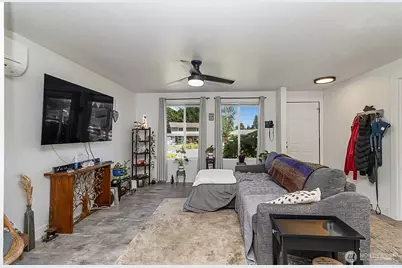 9010 9th Place SE, Lake Stevens, WA 98258 - Photo 4