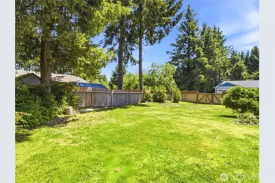 654 Woodland Loop NE, Ocean Shores, WA 98569 - Photo 28