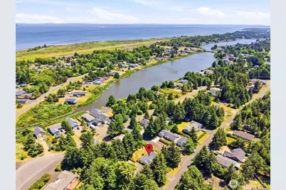 654 Woodland Loop NE, Ocean Shores, WA 98569 - Photo 36