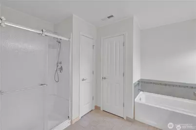 2414 88th Drive NE, Lake Stevens, WA 98258 - Photo 14
