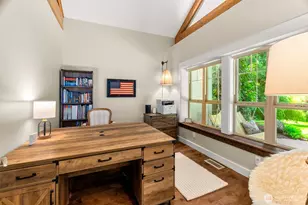 11500 Weisenberger Road SE, Rainier, WA 98576 - Photo 18