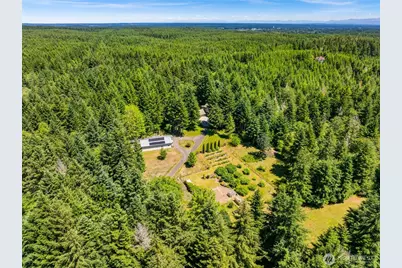 11500 Weisenberger Road SE, Rainier, WA 98576 - Photo 2