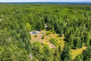 11500 Weisenberger Road SE, Rainier, WA 98576 - Photo 2