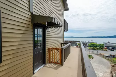 2123 Stoney Beach Lane, Oak Harbor, WA 98277 - Photo 6
