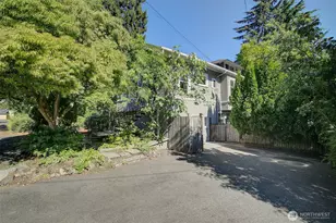 2112 N 132nd St, Seattle, WA 98133 - Photo 38