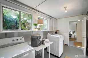 2112 N 132nd St, Seattle, WA 98133 - Photo 18