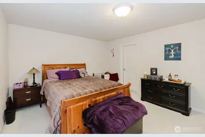 221 Farragut Avenue, Port Orchard, WA 98366 - Photo 16