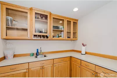 221 Farragut Avenue, Port Orchard, WA 98366 - Photo 18