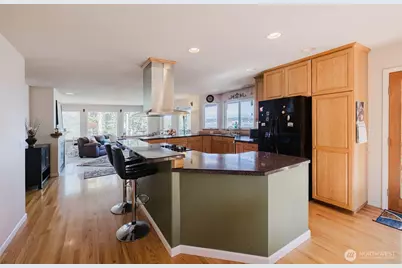 221 Farragut Avenue, Port Orchard, WA 98366 - Photo 34