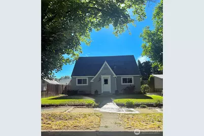 411 Ash Street S, Omak, WA 98841 - Photo 2