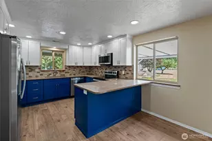 2301 120th St E, Tacoma, WA 98445 - Photo 10