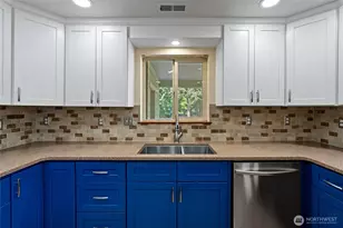 2301 120th St E, Tacoma, WA 98445 - Photo 14