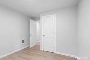 703 NW 117th St, Vancouver, WA 98685 - Photo 24