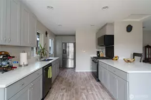 3608 W 5th, Anacortes, WA 98221 - Photo 6