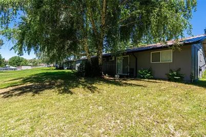 460 N Keller Avenue #A & B, East Wenatchee, WA 98802 - Photo 4
