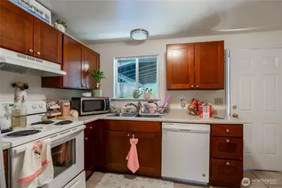 460 N Keller Avenue #A & B, East Wenatchee, WA 98802 - Photo 12