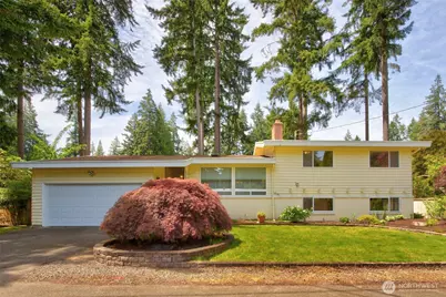 2015 152nd Place SE, Bellevue, WA 98007 - Photo 2