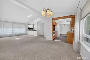 2015 152nd Pl SE, Bellevue, WA 98007 - Photo 32