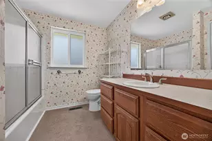 2015 152nd Pl SE, Bellevue, WA 98007 - Photo 24