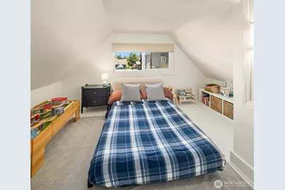 1911 Rucker Avenue, Everett, WA 98201 - Photo 14