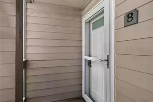 12715 NE 120th St, Kirkland, WA 98034 - Photo 4
