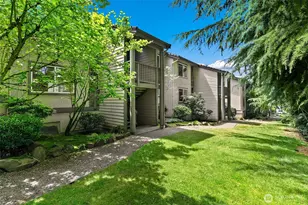 12715 NE 120th St, Kirkland, WA 98034 - Photo 2