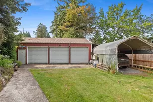 2345 N 130th St, Seattle, WA 98133 - Photo 24