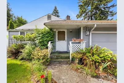 2345 N 130th Street, Seattle, WA 98133 - Photo 2