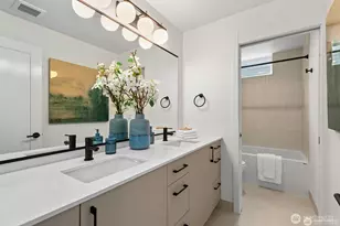 4116A Burke Ave N, Seattle, WA 98103 - Photo 24