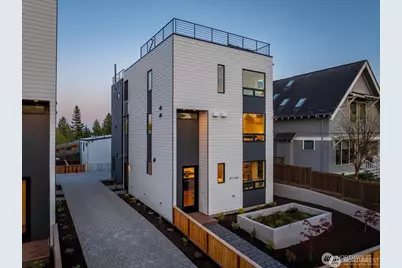 4116 A Burke Avenue N, Seattle, WA 98103 - Photo 1
